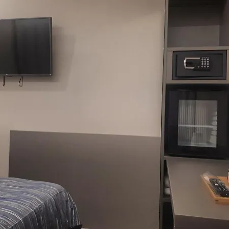 Smart Sei Chiese - Twa Apartment Bologna